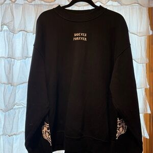 Darcsport Wolves Crewneck